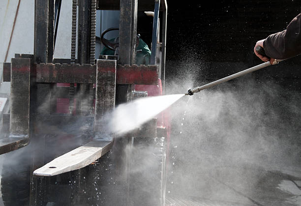 Best Commercial Pressure Washing  in Chebanse, IL